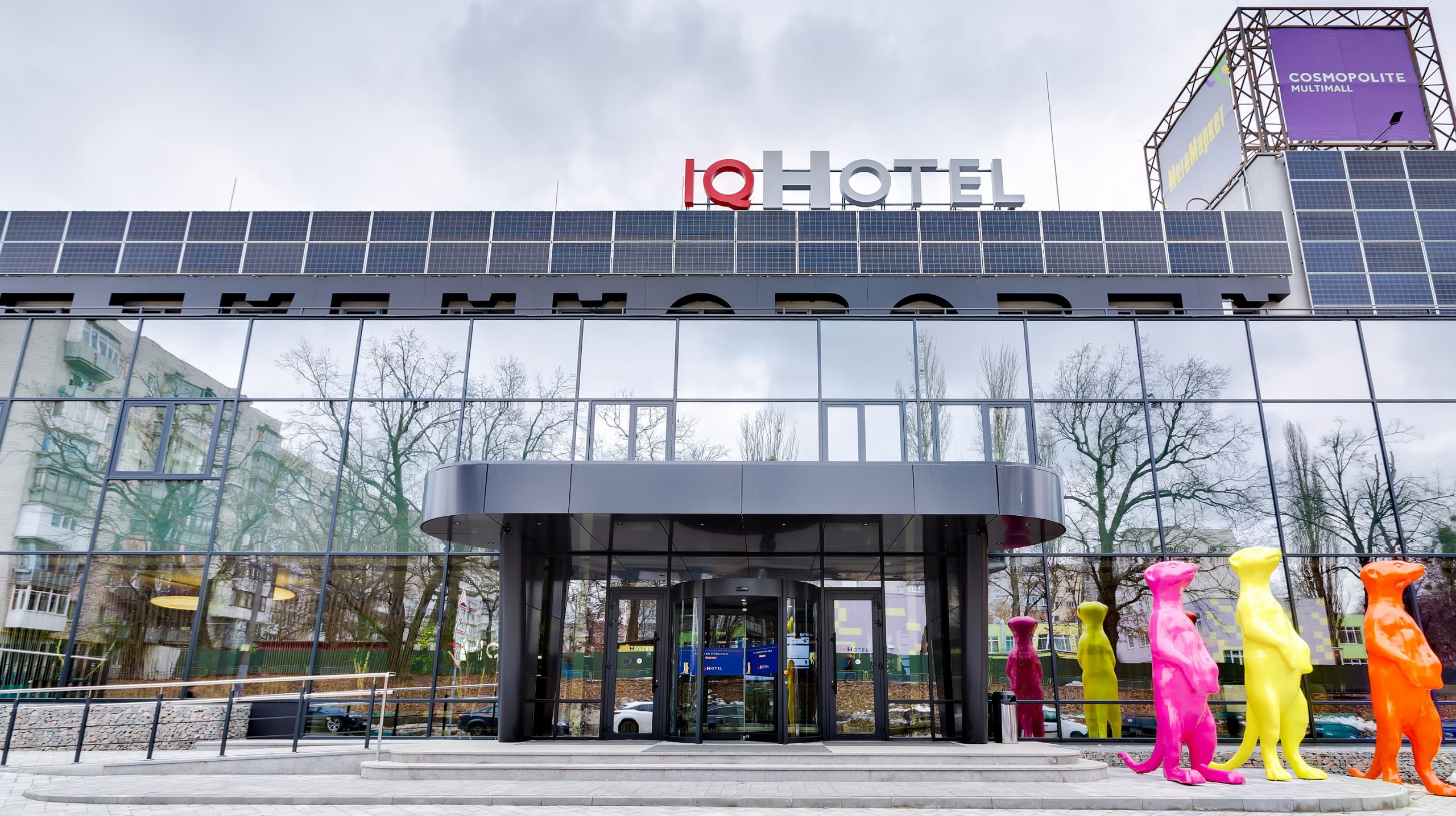 IQ Hotel