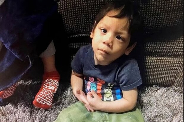 Мать продала 6-летнего сына в супермаркете, потому что считала, что он одержим дьяволом Мать продала 6-летнего сына в супермаркете, потому что считала, что он одержим дьяволом