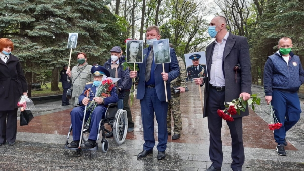 День победы над нацизмом во Второй мировой 2020: как отмечает Украина во время карантина
День победы над нацизмом во Второй мировой 2020: как отмечает Украина во время карантина