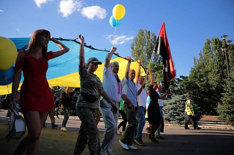 В Лисичанске отметили 6-ю годовщину освобождения города от оккупантов