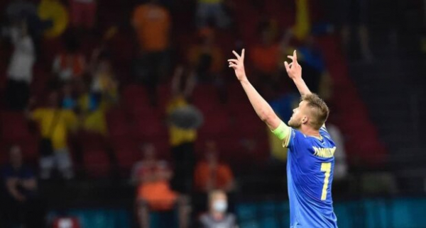 Первый гол Украины! Андрей Ярмоленко мощно атаковал ворота Северной Македонии Первый гол Украины! Андрей Ярмоленко мощно атаковал ворота Северной Македонии