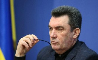 У Зеленского предупредили Брюссель об опасных планах Путина по Евросоюзу

                        