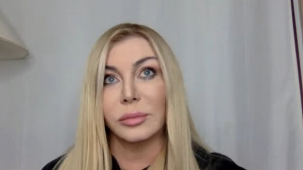 Ирина Билык пришла к тому, чтоб рассказать правду о предательнице Повалий и продюсере Лихуте: "Радуется тому, что происходит" Ирина Билык пришла к тому, чтоб рассказать правду о предательнице Повалий и продюсере Лихуте: "Радуется тому, что происходит"