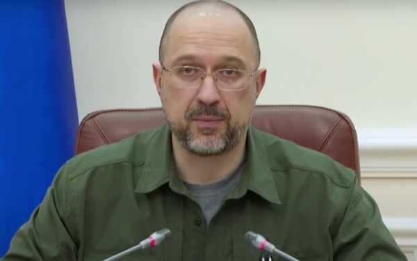 В 8 раз беднее жены: сколько заработал за 2022 год премьер Шмигаль В 8 раз беднее жены: сколько заработал за 2022 год премьер Шмигаль