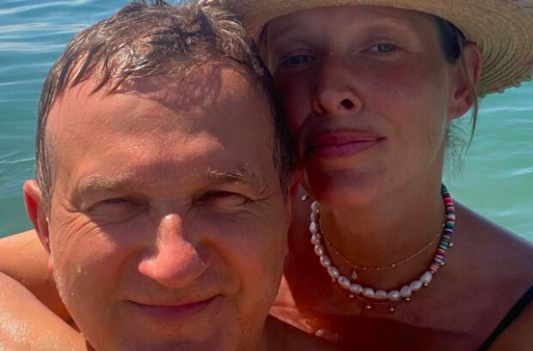 Юрий Горбунов не узнал беременную Катю Осадчую в воде: "Что это за женщина?" Юрий Горбунов не узнал беременную Катю Осадчую в воде: "Что это за женщина?"