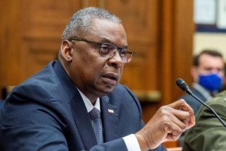 Глава Пентагона Ллойд Остин прямым текстом обвинил РФ в агрессии против Украины
Глава Пентагона Ллойд Остин прямым текстом обвинил РФ в агрессии против Украины