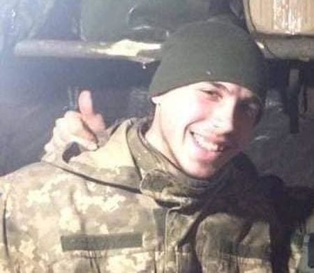 Военные морской пехоты почтили павшего на Востоке собрата Военные морской пехоты почтили павшего на Востоке собрата