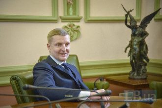 Зеленский назначил нового заместителя в Офис президента
Зеленский назначил нового заместителя в Офис президента