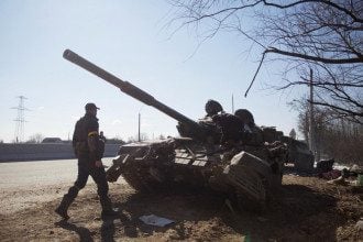 "Важно продержаться еще 2 недели": нардеп высказался о сроках войны в Украине
"Важно продержаться еще 2 недели": нардеп высказался о сроках войны в Украине