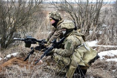 Тысячи военных РФ заблокированы: Арестович прогнозирует мощные результаты ВСУ на Херсонщине
