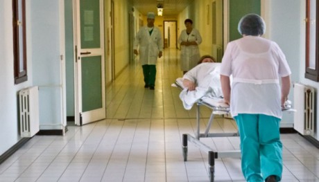В Харьковской инфекционной больнице 20 медиков заболели коронавирусом В Харьковской инфекционной больнице 20 медиков заболели коронавирусом