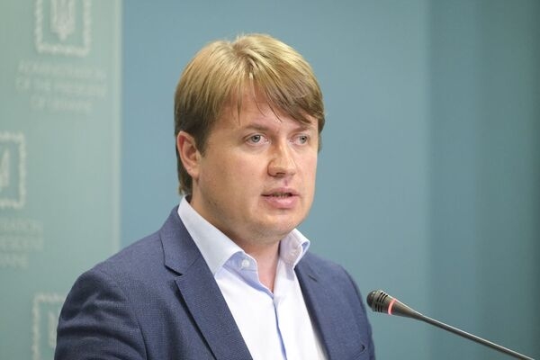 
Переписка нардепа Геруса о "проекте по зеленым" попала в объективы журналистов
 
