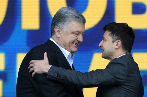 "Вас никто не боится": Порошенко посмеялся над Зеленским
                                                                                