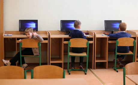 Школы Черновицкой области переходят на дистанционку
