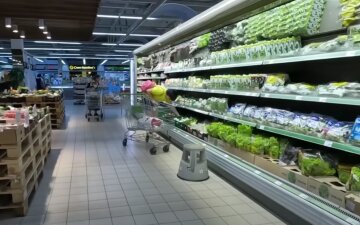 В супермаркетах подешевели грибы и популярная зелень: какие цены