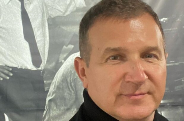 Юрий Горбунов "сбежал" от Кати Осадчей и похвастался особой встречей: "Не думал, что буду иметь честь" Юрий Горбунов "сбежал" от Кати Осадчей и похвастался особой встречей: "Не думал, что буду иметь честь"