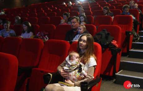 Харьковщина решила открыть кинотеатры, несмотря на красную зону карантина