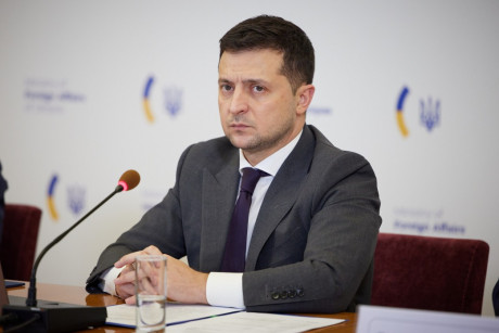 Зеленский призвал Эрдогана посодействовать освобождению крымских татар, которые находятся в плену РФ Зеленский призвал Эрдогана посодействовать освобождению крымских татар, которые находятся в плену РФ