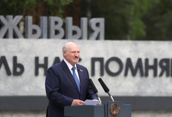 Лесев показал, что же происходит в охваченной протестами Беларуси и напророчил конец Лукашенко: "В хлев не загонишь..." Лесев показал, что же происходит в охваченной протестами Беларуси и напророчил конец Лукашенко: "В хлев не загонишь..."