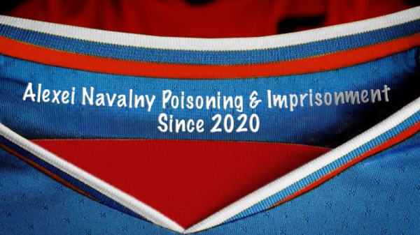 Навальный, убийства и война: "новая форма" сборной РФ с "грехами" Путина
Навальный, убийства и война: "новая форма" сборной РФ с "грехами" Путина
