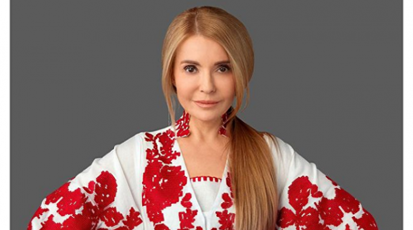 «18+»: Тимошенко удивила нарядом на Рождество «18+»: Тимошенко удивила нарядом на Рождество