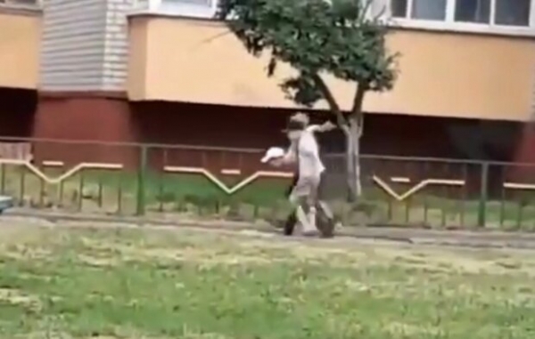 Беларусские дети собрали у ОМОНа самые отвратительные привычки: "Волокут на подвал..." Беларусские дети собрали у ОМОНа самые отвратительные привычки: "Волокут на подвал..."