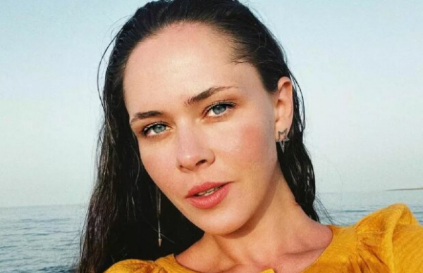 Юлия Санина из The Hardkiss превратилась в героиню "Матрицы": "В самом деле, Тринити" Юлия Санина из The Hardkiss превратилась в героиню "Матрицы": "В самом деле, Тринити"