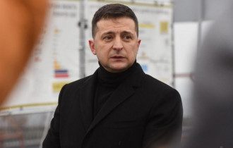 Зеленский предложил привлечь к переговорам по Донбассу США и Канаду
Зеленский предложил привлечь к переговорам по Донбассу США и Канаду