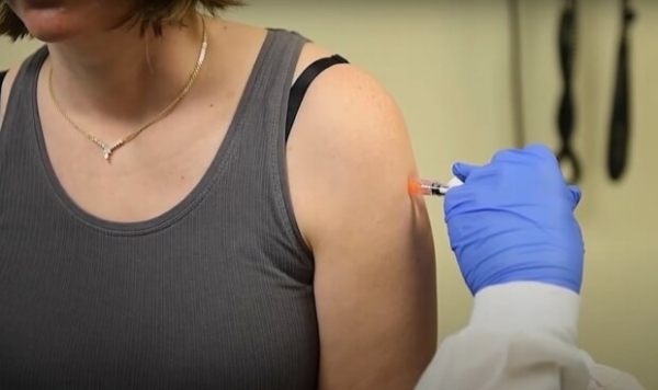 Станет "ударной": компания Pfizer считает необходимой введение третьей дозы вакцины Станет "ударной": компания Pfizer считает необходимой введение третьей дозы вакцины