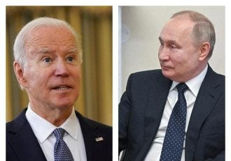 Российская армия намеренно атакует гражданские объекты в Украине - Байден
Российская армия намеренно атакует гражданские объекты в Украине - Байден