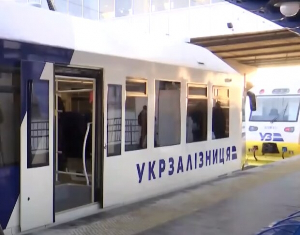 Комитет ВР выразил недоверие руководству Укрзализныци Комитет ВР выразил недоверие руководству Укрзализныци