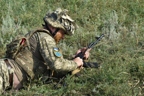 Доба в ООС: п'ять обстрілів, один воїн загинув Доба в ООС: п'ять обстрілів, один воїн загинув