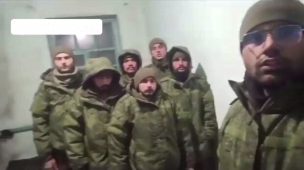 Индусы приехали гульнуть в рф, их мобилизовали и отправляют на войну – просят спасать Индусы приехали гульнуть в рф, их мобилизовали и отправляют на войну – просят спасать