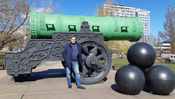 20 лет донецкой Царь-пушке. Как сын легендарного Артема помог донецким и ижевским мастерам сотворить чудо 20 лет донецкой Царь-пушке. Как сын легендарного Артема помог донецким и ижевским мастерам сотворить чудо