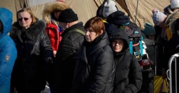За границу выехать не получится, даже если не военнообязанный: какие ограничения есть у украинцев За границу выехать не получится, даже если не военнообязанный: какие ограничения есть у украинцев