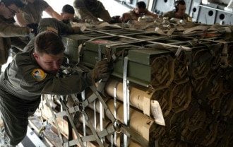 Минобороны: Запад должен понять, что помощь Украине - это не разовая акция
Минобороны: Запад должен понять, что помощь Украине - это не разовая акция