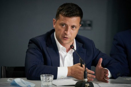 Президент обсудил с Pfizer заключение контракта на поставку вакцины в Украину Президент обсудил с Pfizer заключение контракта на поставку вакцины в Украину