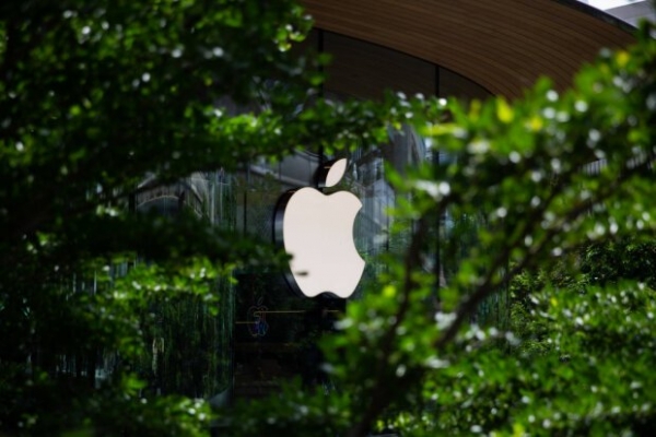 Поцарапал экран? Не беда, восстановится сам! Apple перед презентацией нового iPhone создала невероятное Поцарапал экран? Не беда, восстановится сам! Apple перед презентацией нового iPhone создала невероятное