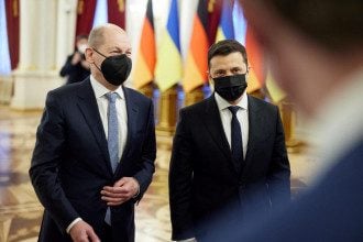 "Особый статус" и выборы на Донбассе: Зеленский заявил Шольцу, что Киев готовит документы
"Особый статус" и выборы на Донбассе: Зеленский заявил Шольцу, что Киев готовит документы