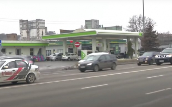 Будем ездить на велосипедах: цены на автогаз исподтишка подбираются к новой психологической отметке Будем ездить на велосипедах: цены на автогаз исподтишка подбираются к новой психологической отметке