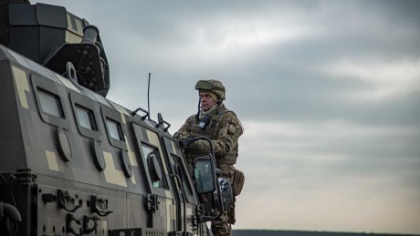 Оккупанты стреляли из миномета в сторону украинских позиций возле Богдановки Оккупанты стреляли из миномета в сторону украинских позиций возле Богдановки