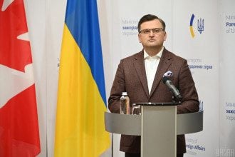 Есть "достаточные основания" для новых санкций против России - Кулеба
Есть "достаточные основания" для новых санкций против России - Кулеба