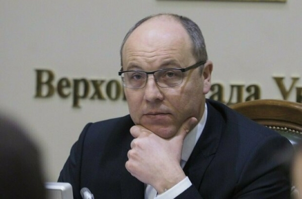 ”Маленькая копия Януковича”: Парубий пригрозил Зеленскому "Ростовом" ”Маленькая копия Януковича”: Парубий пригрозил Зеленскому "Ростовом"