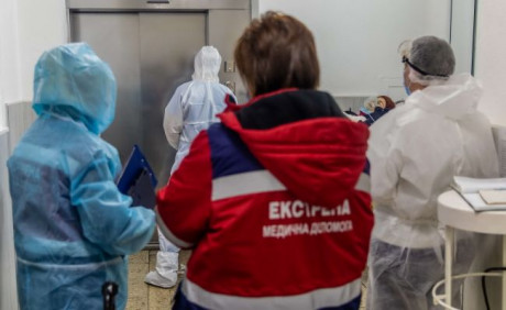 Украинка больше 7 месяцев непрерывно болела COVID-19 Украинка больше 7 месяцев непрерывно болела COVID-19