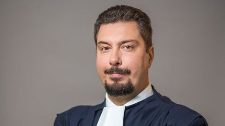 Избран новый глава Верховного Суда Избран новый глава Верховного Суда