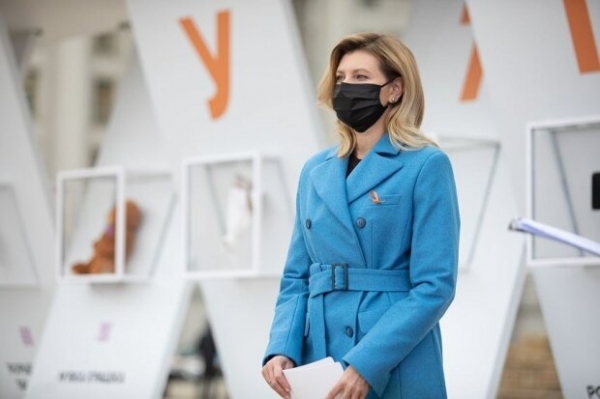 Елена Зеленская лишилась зрения ради украинцев: "Темная комната никогда не заканчивается"