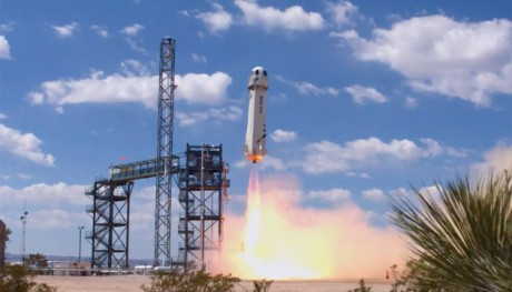 Компания Blue Origin запустила ракету для тестирования посадки на Луне Компания Blue Origin запустила ракету для тестирования посадки на Луне