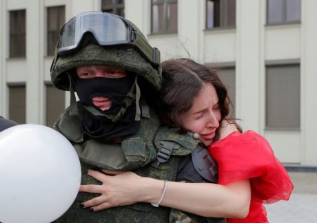 Белорусские силовики и военные подписали открытое письмо о нечестных выборах и преступных приказах Белорусские силовики и военные подписали открытое письмо о нечестных выборах и преступных приказах