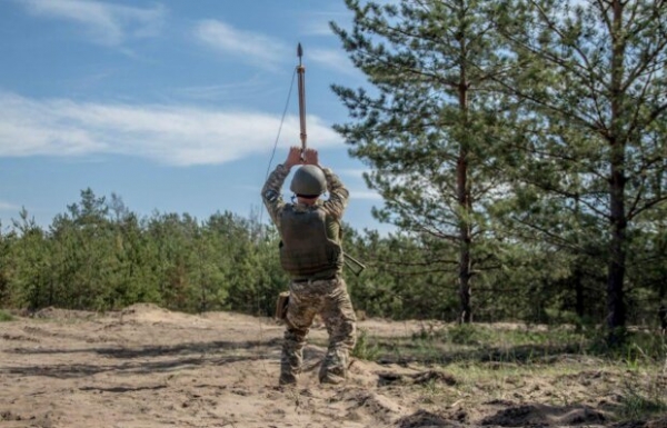 Главные новости за 7 мая: дочь судьи "отдала" Крым России, на Донбассе погиб отец двоих детей, избранным дали пенсию в 77 тысяч Главные новости за 7 мая: дочь судьи "отдала" Крым России, на Донбассе погиб отец двоих детей, избранным дали пенсию в 77 тысяч