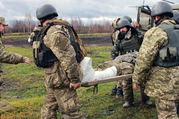 На Донбассе убили украинского воина и ранили еще двоих: ВСУ отомстили оккупантам
На Донбассе убили украинского воина и ранили еще двоих: ВСУ отомстили оккупантам